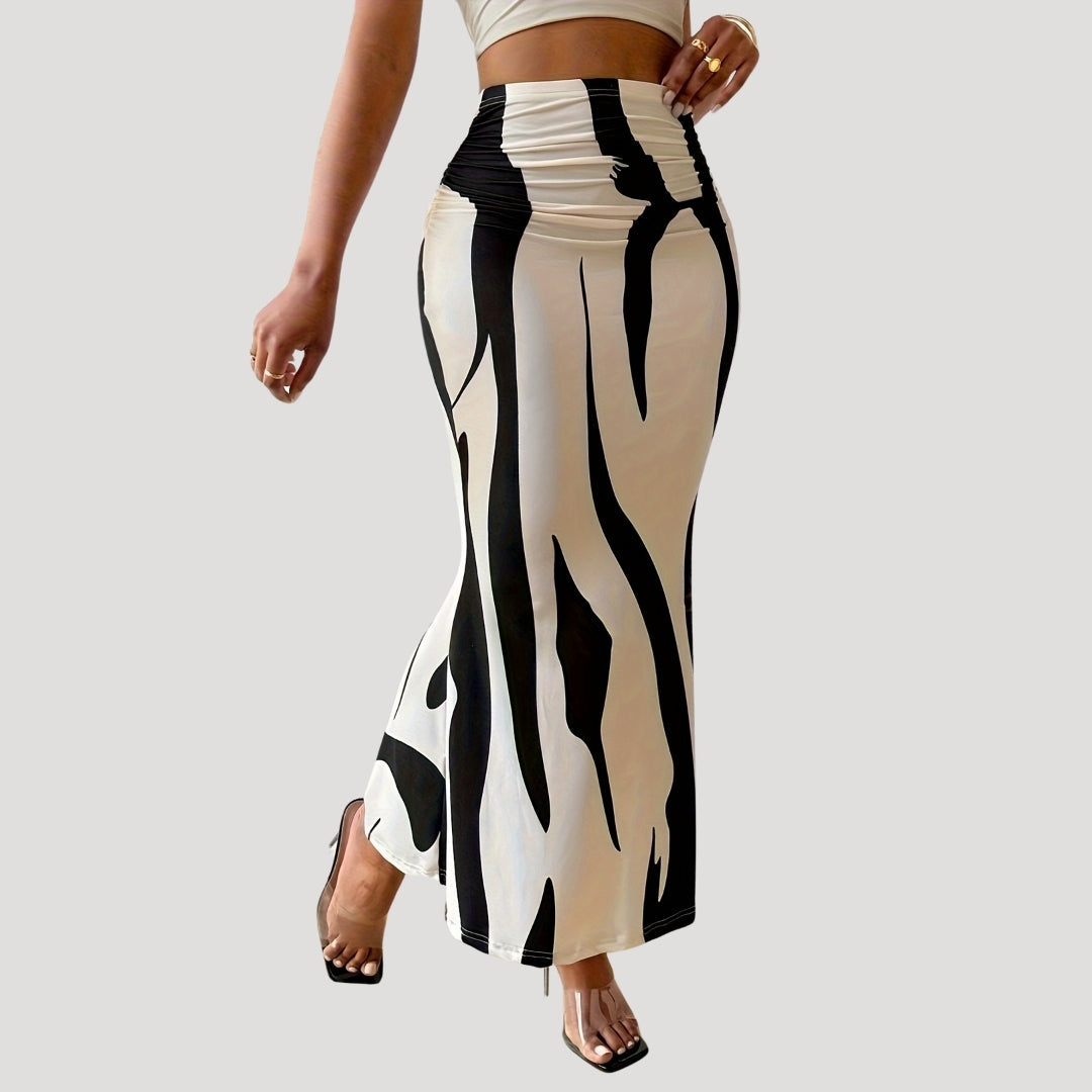 Isabelle - High-Waisted Maxi Skirt in Zebra Print
